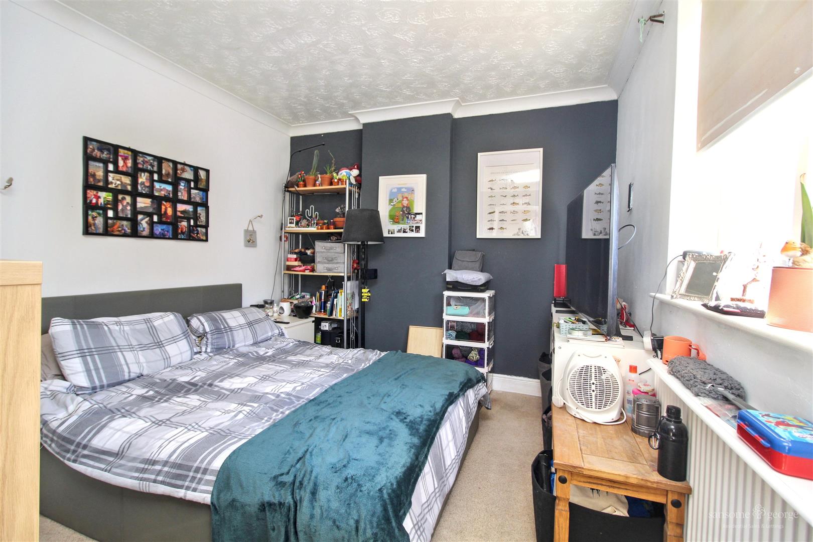 Thicket Road, Tilehurst, Reading